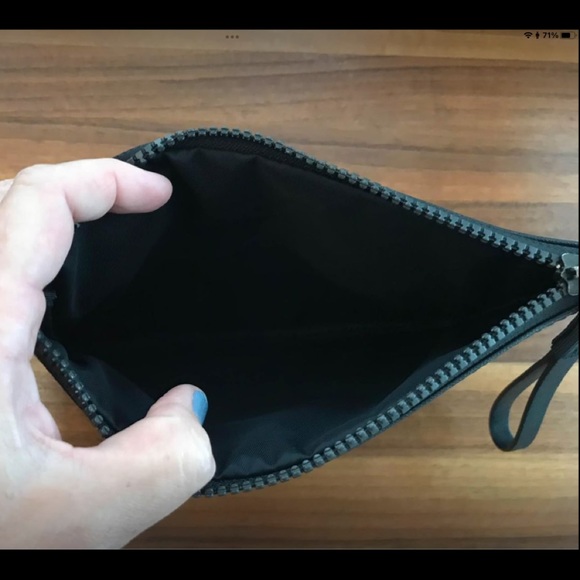 Lululemon Pouchette/Wristlet - Picture 5 of 5